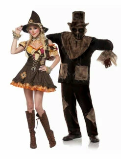 Scarecrow Couple