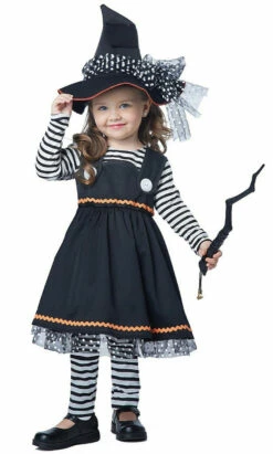 Crafty Little Witch Toddler