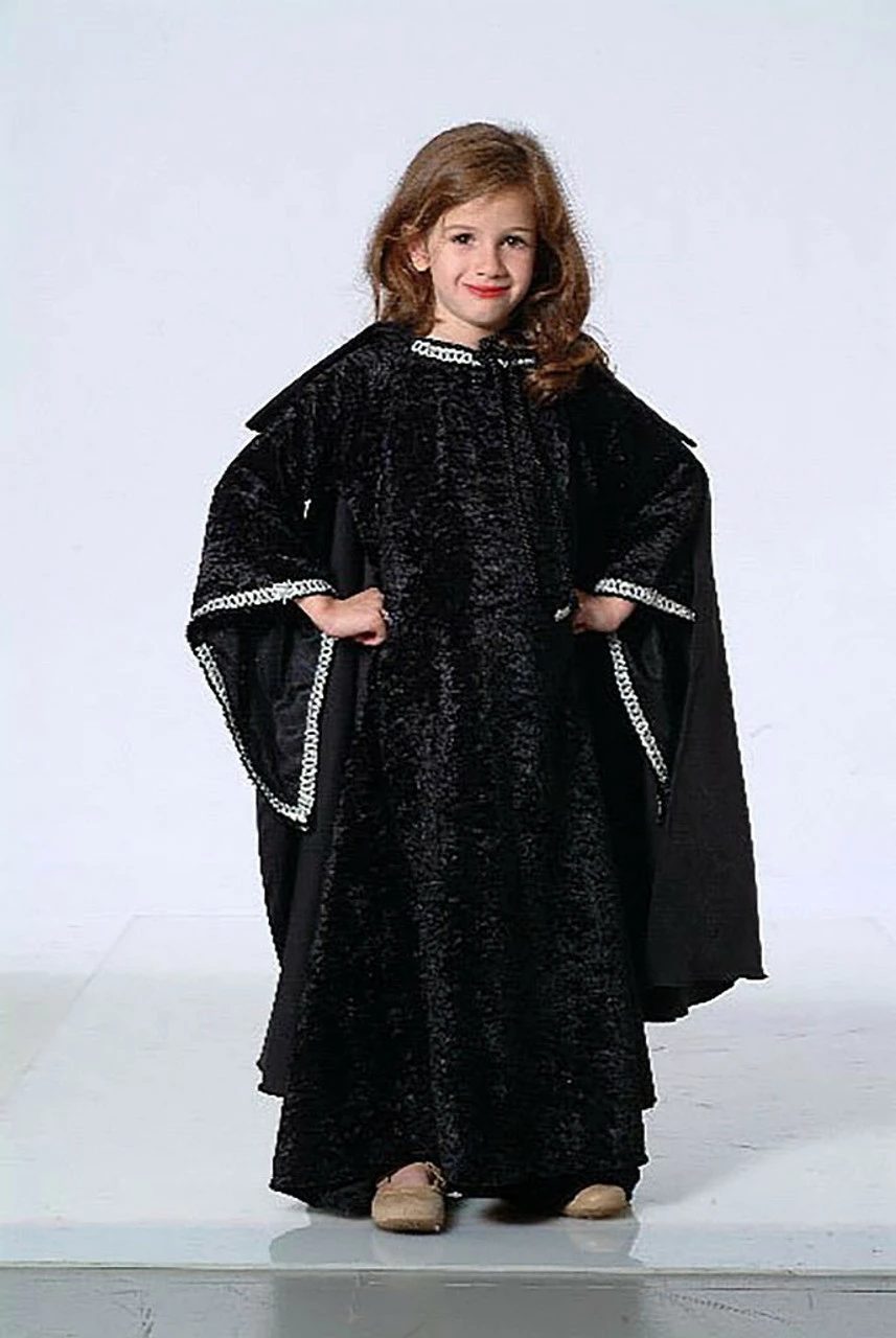 Medieval Princess Black/Silver 3 Medieval Princess Black/Silver