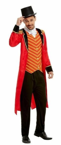 The Circus Team -Disney Sales Rringmasterman 09178.1657028677